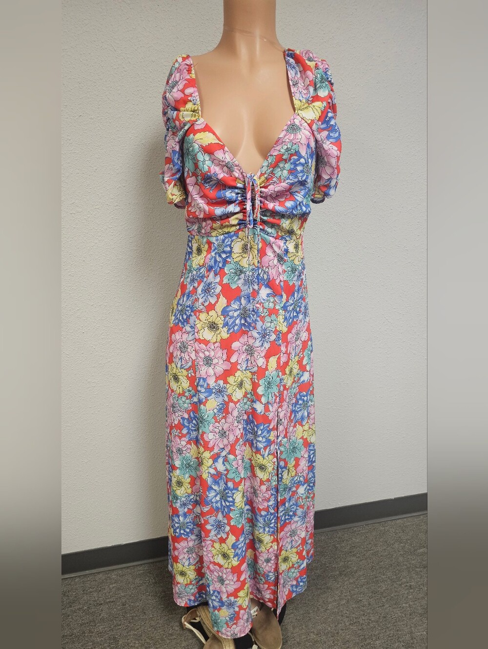 Tie-Front Floral Maxi Dress in Coral and Multi.